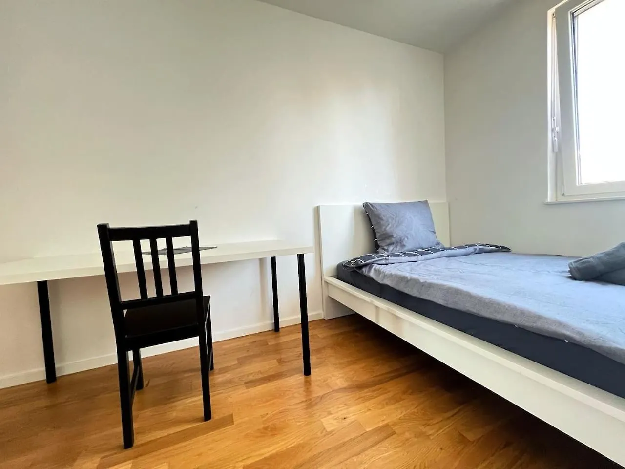 Holidayhome Apartments I Lichtenberg Rosenfelder Room  Berlín